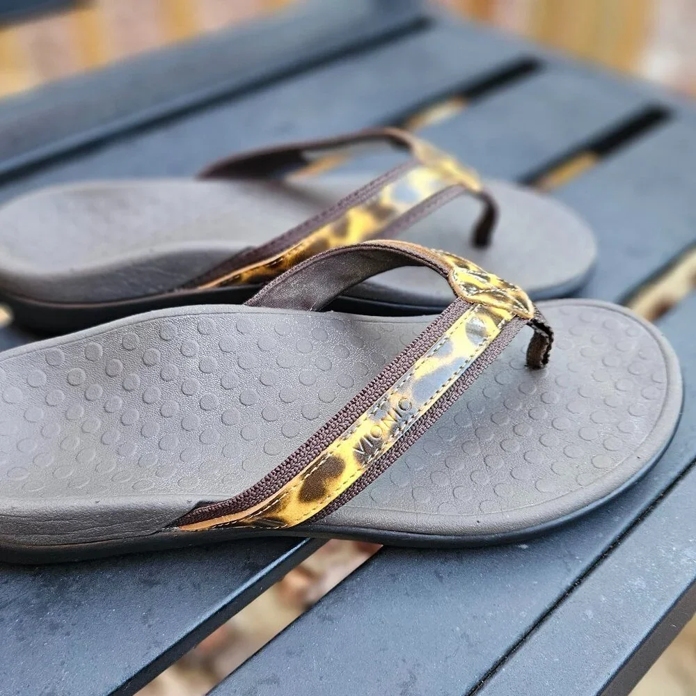 Vionic Leopard Vionic | Shoes | Vionic Tide Leopard Print Sandals Flip Flops Sz 7 ...